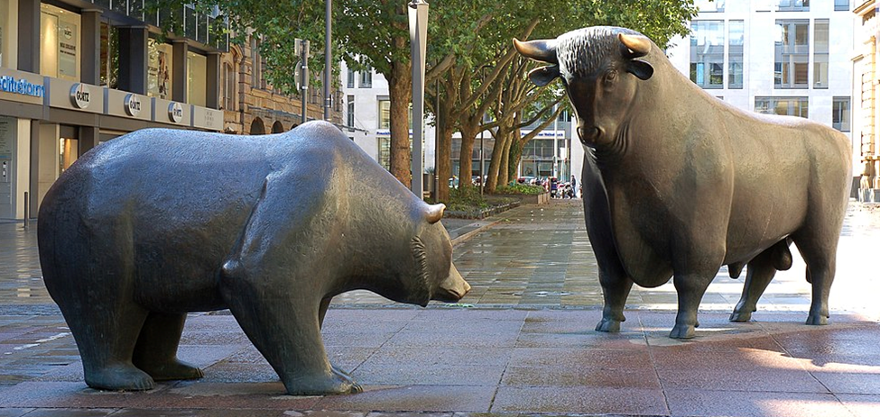 Bull and Bear Statue, Frankfurt, Germany, Reinhard Dachlauer, 1985